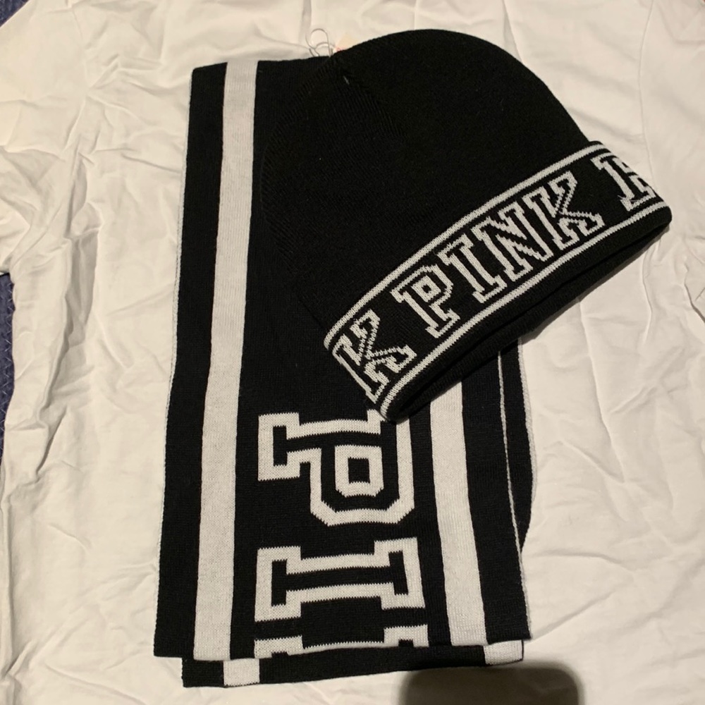 NWT PINK scarf and beanie gift set